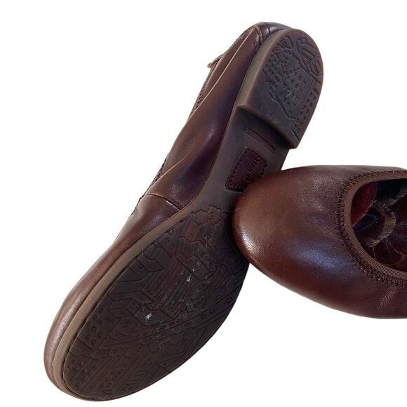 Like New Born Leather Flats - Picture 8 of 8